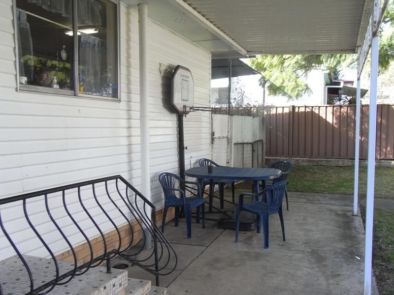 117 Robert Street TAMWORTH 2340, Tamworth NSW 2340