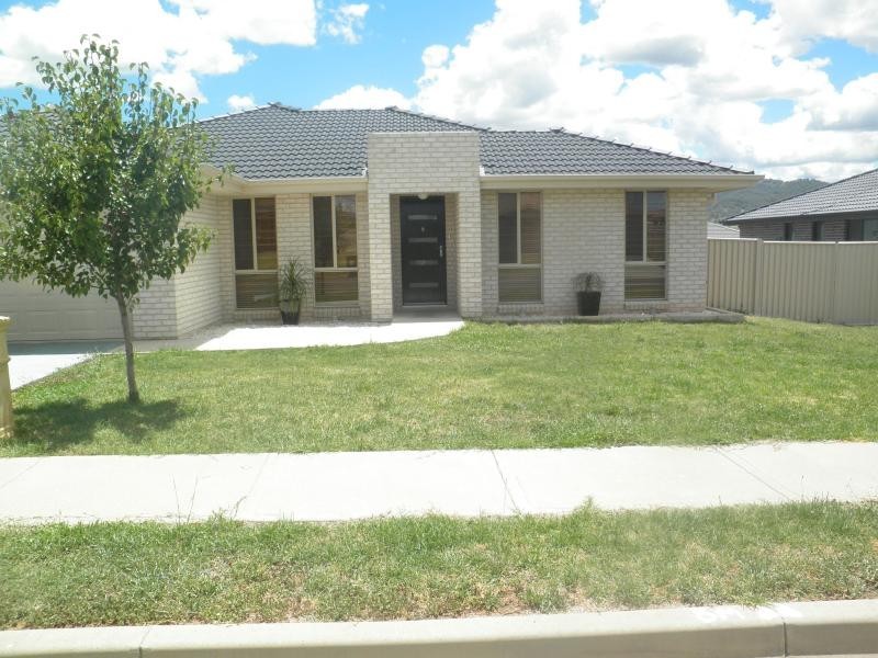 9 Falcon Drive CALALA 2340, Calala NSW 2340