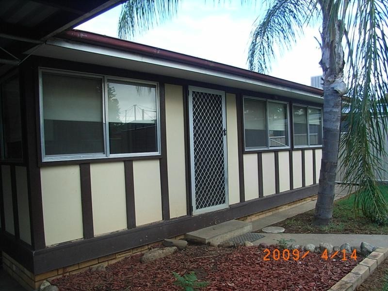 12 Murrawai Street TAMWORTH 2340, Tamworth NSW 2340