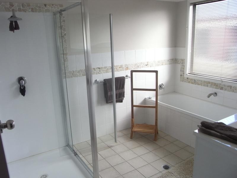 14 Baker Close CALALA 2340, Calala NSW 2340