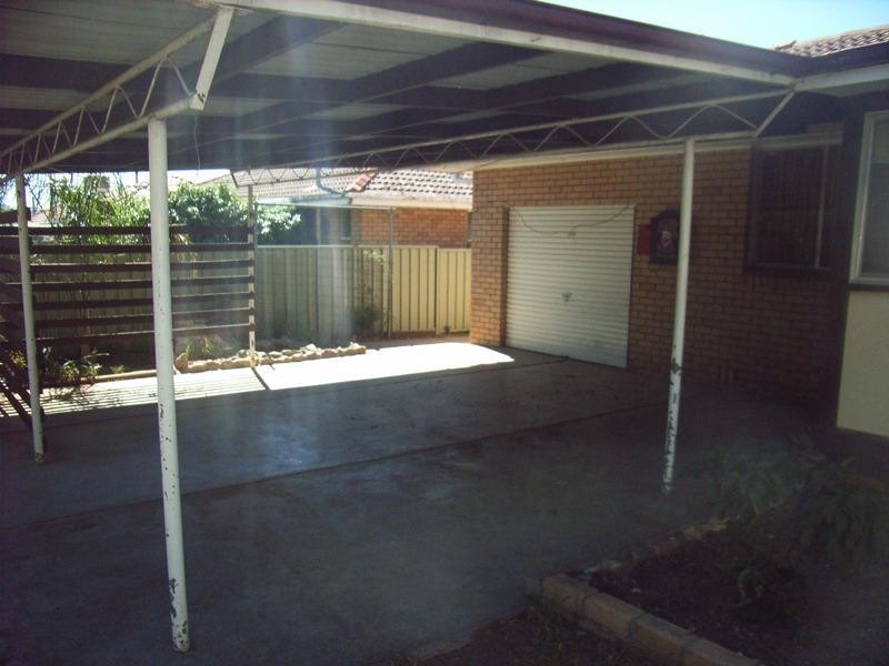 12 Murrawai  Street TAMWORTH 2340, Tamworth NSW 2340