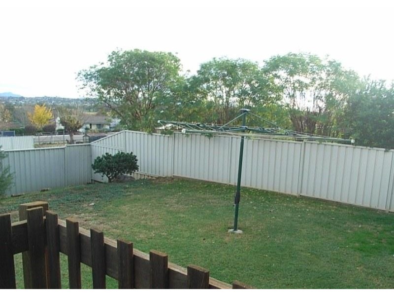 11 Valley Drive TAMWORTH 2340, Tamworth NSW 2340