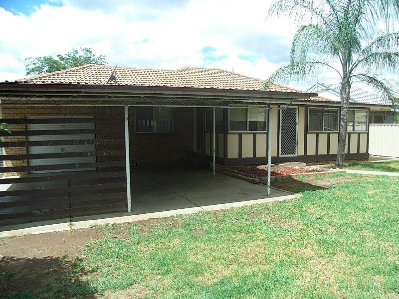 12 Murrawai  Street TAMWORTH 2340, Tamworth NSW 2340