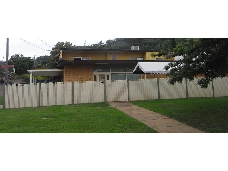 36 Raglan Street TAMWORTH 2340, Tamworth NSW 2340