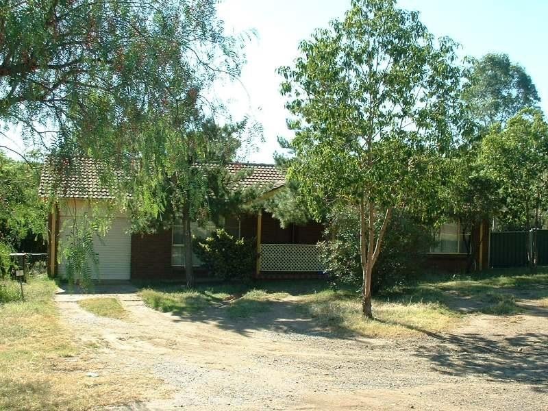 2 Higgins Lane TAMWORTH 2340, Tamworth NSW 2340