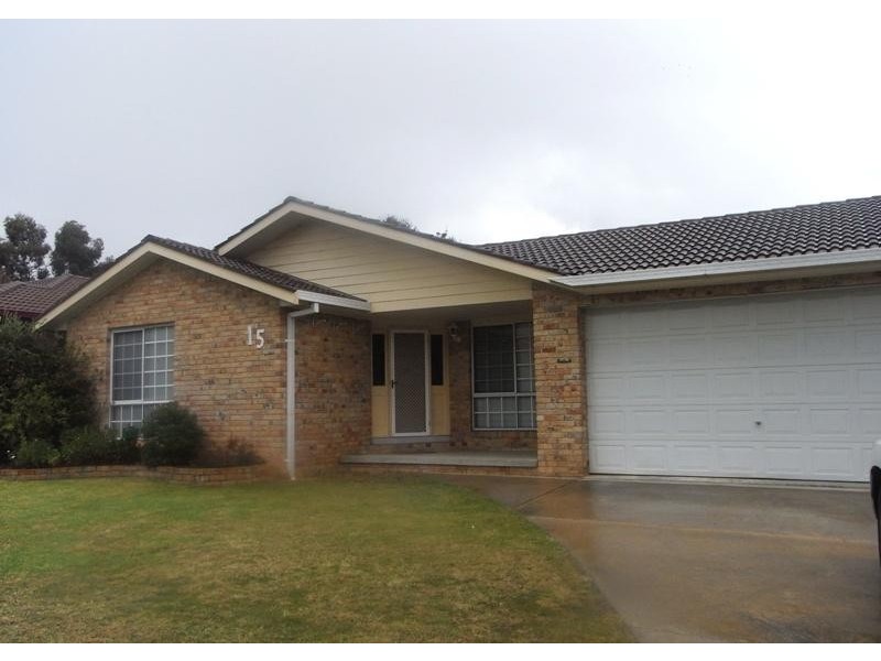 15 Kurrajong Street TAMWORTH 2340, Tamworth NSW 2340