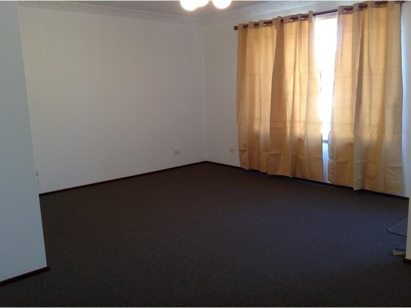 16 Caley Close TAMWORTH 2340, Tamworth NSW 2340