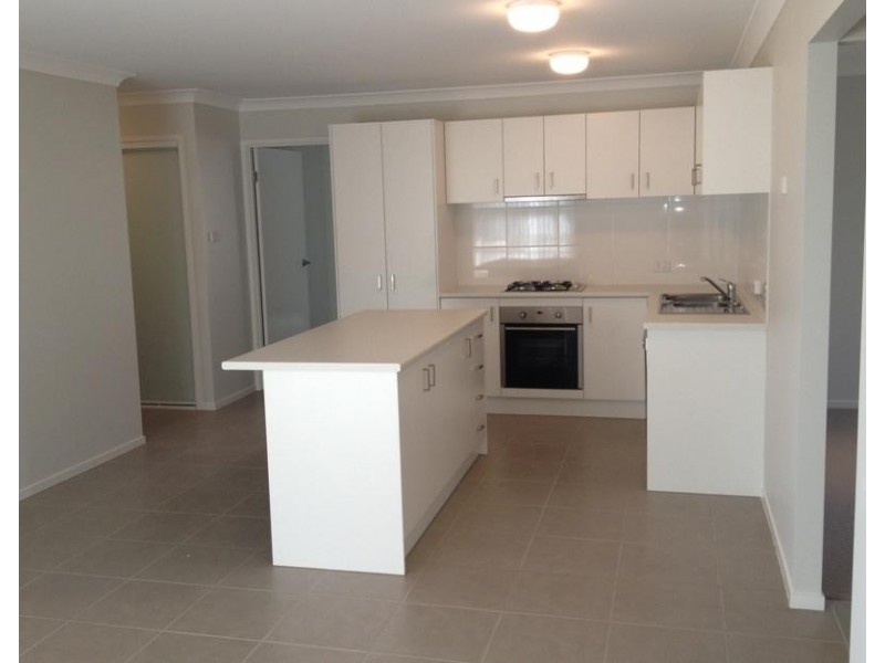 9 Carnegie Place TAMWORTH 2340, Tamworth NSW 2340