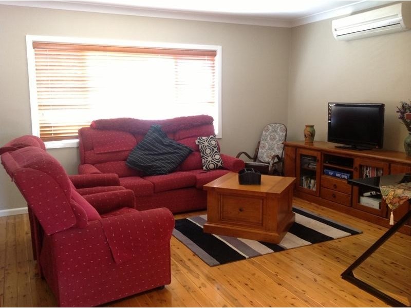 15 Warren  Street, Tamworth NSW 2340
