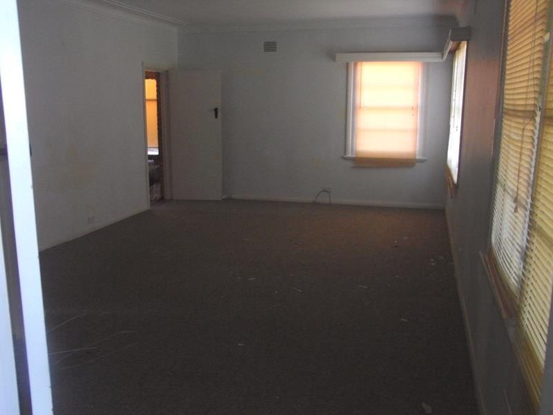 61 Raglan Street TAMWORTH 2340, Tamworth NSW 2340