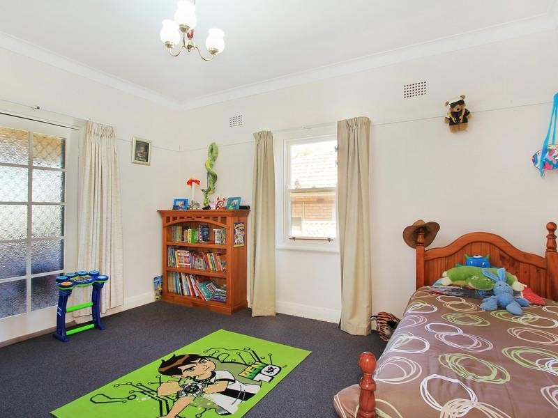 110 Upper  Street TAMWORTH 2340, Tamworth NSW 2340