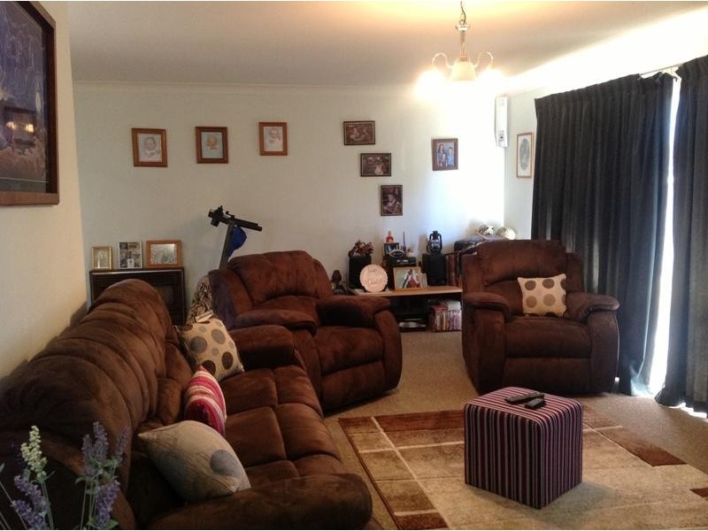 4 Kinarra Street TAMWORTH 2340, Tamworth NSW 2340