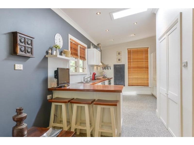 28 Kitchener Street, Tamworth NSW 2340