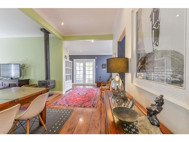 28 Kitchener Street, Tamworth NSW 2340