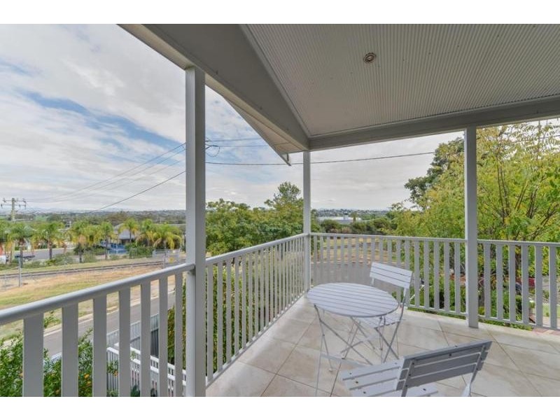 28 Kitchener Street, Tamworth NSW 2340
