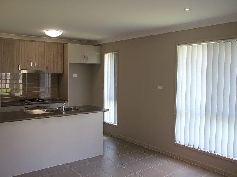21 Carnegie Place TAMWORTH 2340, Tamworth NSW 2340