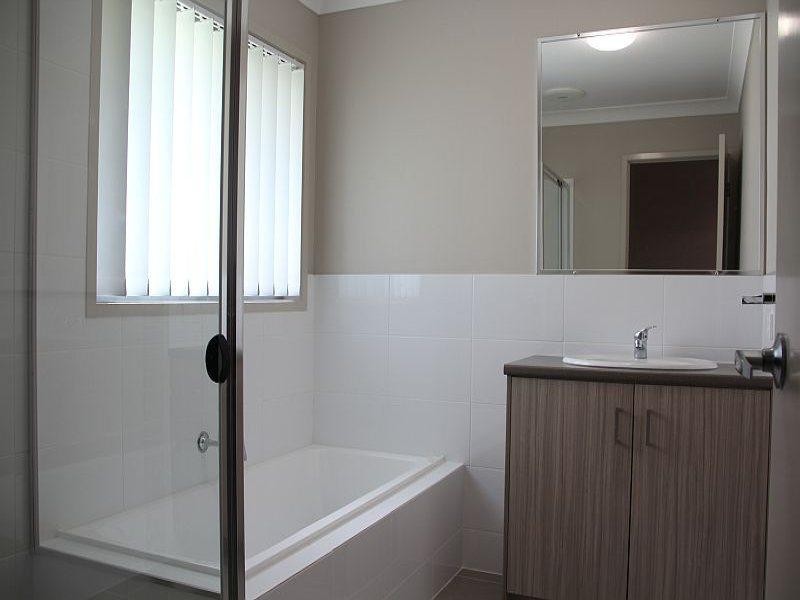 21 Carnegie Place TAMWORTH 2340, Tamworth NSW 2340