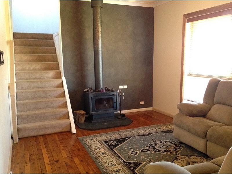 10 Southview Street, Tamworth NSW 2340