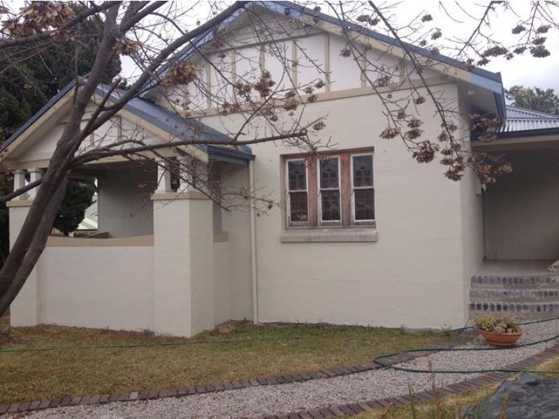 22 Dean Street, Tamworth NSW 2340