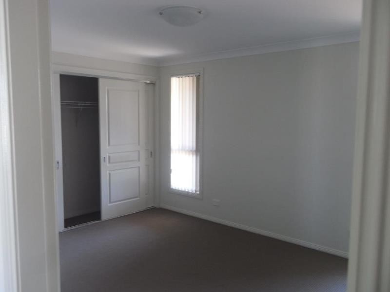 5 CARNEGIE Place, Tamworth NSW 2340