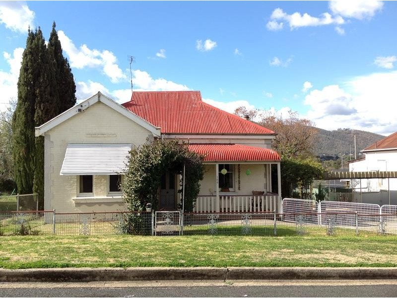 100 Church Street, Tamworth NSW 2340