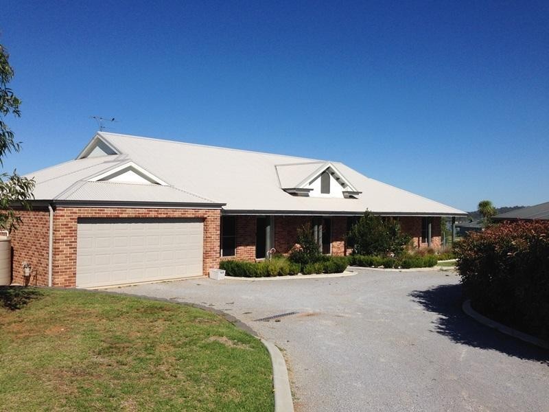 3 Benarkin  Drive, Tamworth NSW 2340