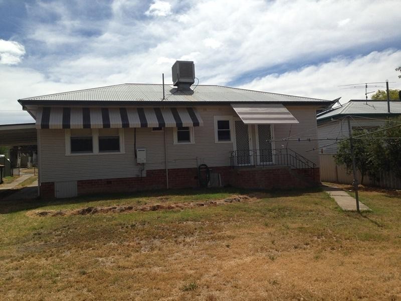 10 RIVERVIEW Street, Tamworth NSW 2340