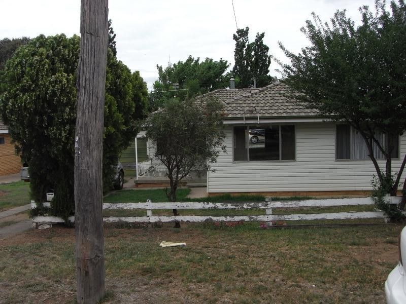 11 Gladys Street, Tamworth NSW 2340