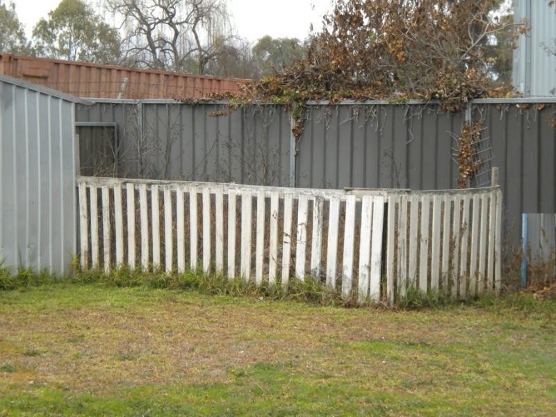 11 Gladys Street, Tamworth NSW 2340