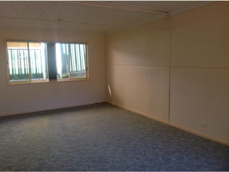 36 Raglan Street, Tamworth NSW 2340