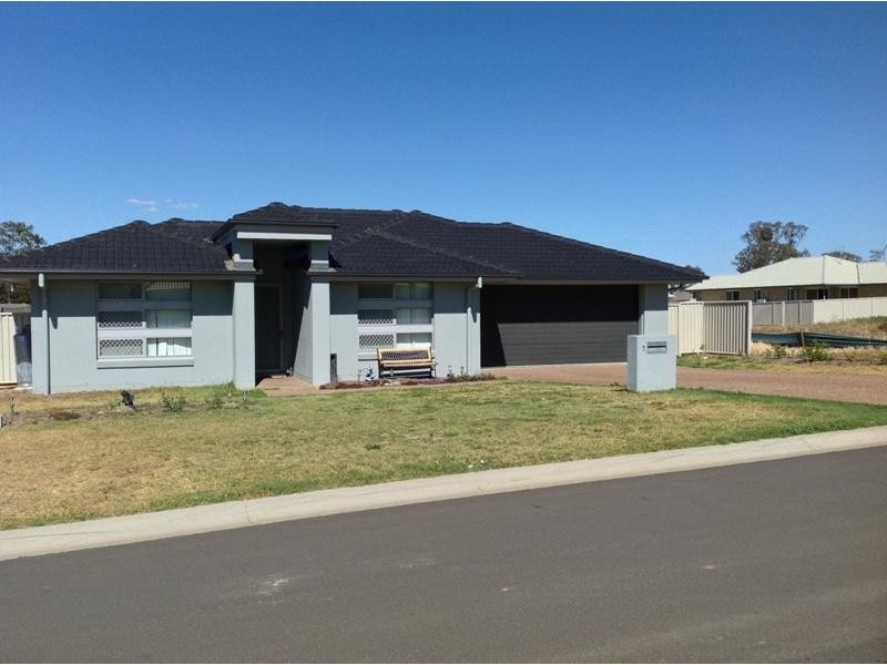 7 Drakeford Street, Tamworth NSW 2340