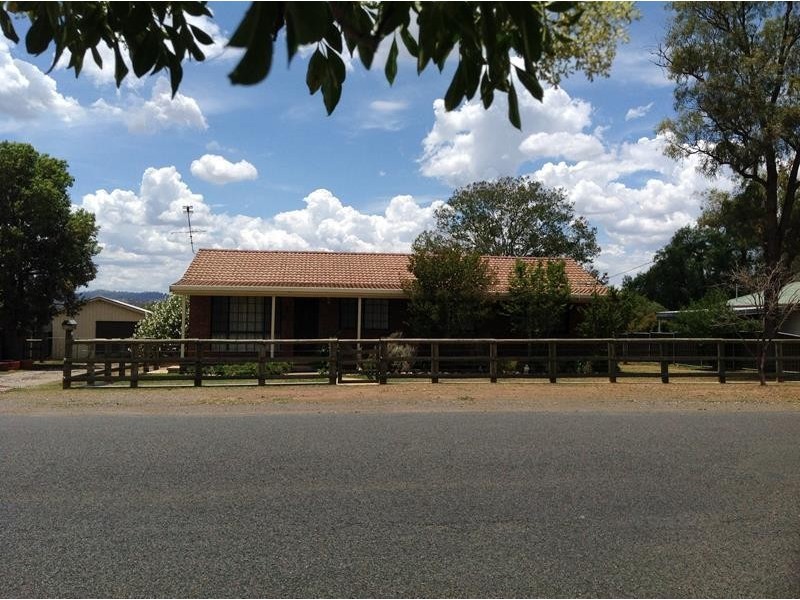 50 Flinders Street, Westdale NSW 2340