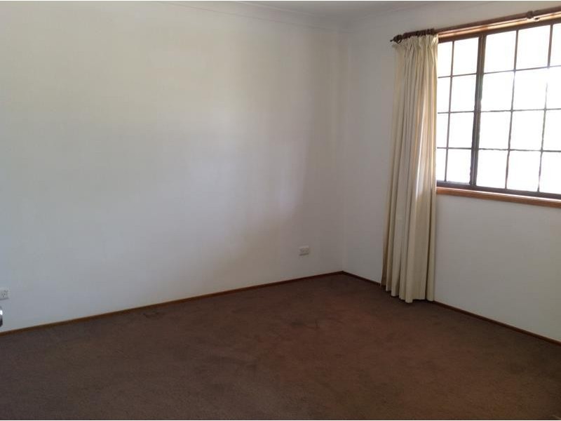 50 Flinders Street, Westdale NSW 2340