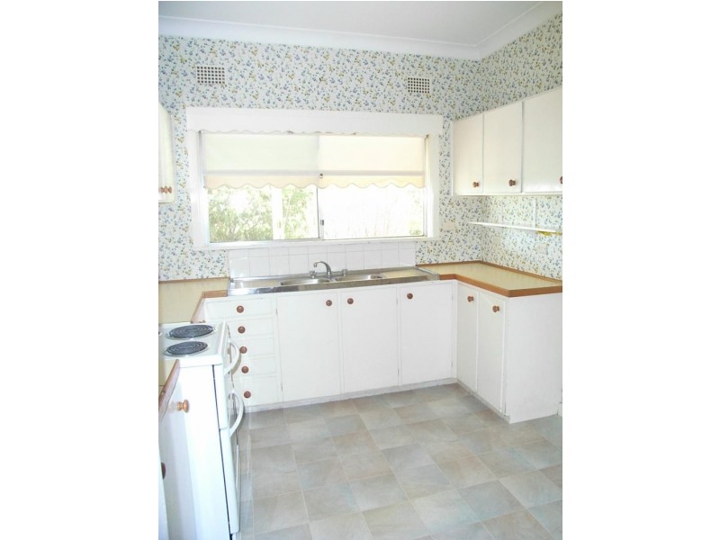 140 Fitzroy Street, Tamworth NSW 2340