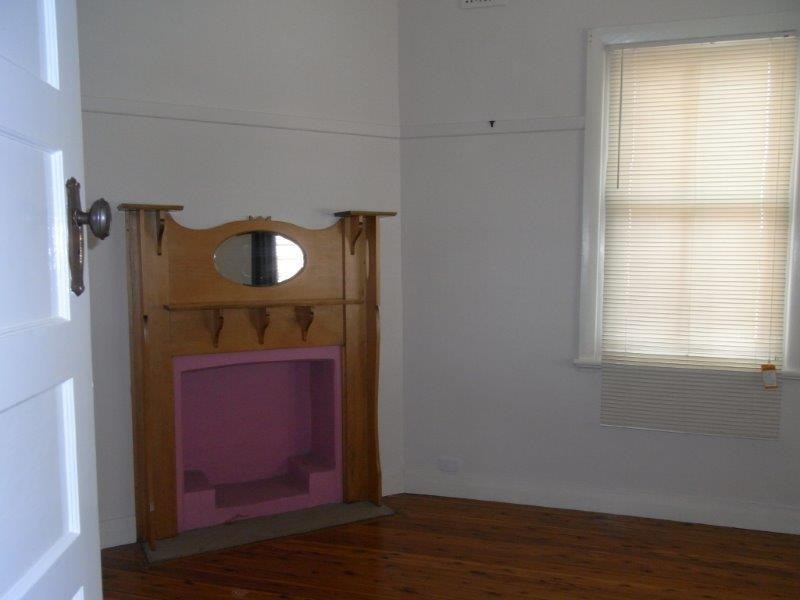 72 Crown Street, Tamworth NSW 2340