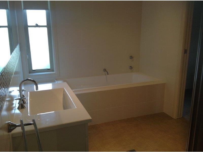 43 Dibar Drive, Tamworth NSW 2340