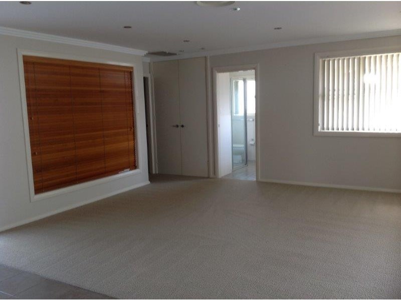 43 Dibar Drive, Tamworth NSW 2340