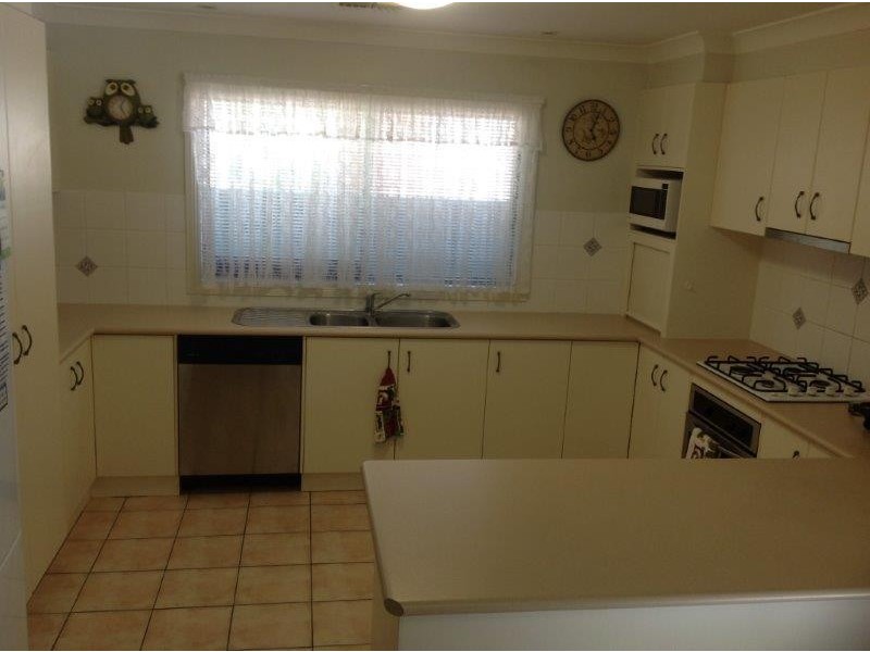 82B Rawson Avenue, Tamworth NSW 2340