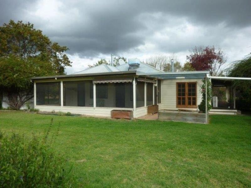 1 Wellington Streets, Moonbi NSW 2353