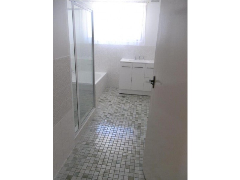 18 John Street, Tamworth NSW 2340