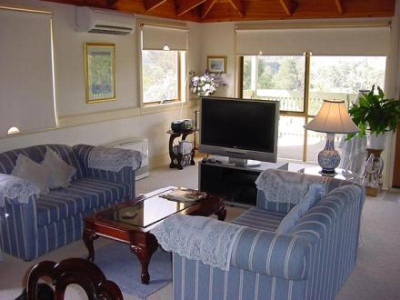 90 Central Springs Road DAYLESFORD 3460, Daylesford VIC 3460