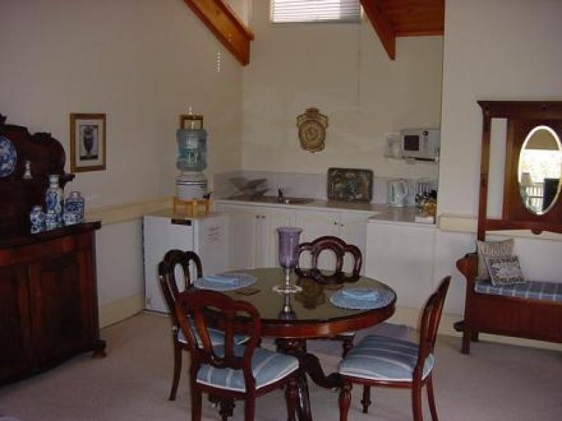 90 Central Springs Road DAYLESFORD 3460, Daylesford VIC 3460