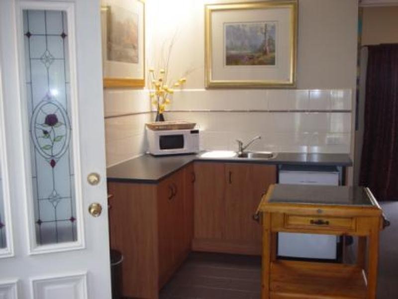 6 Albert Street DAYLESFORD 3460, Daylesford VIC 3460