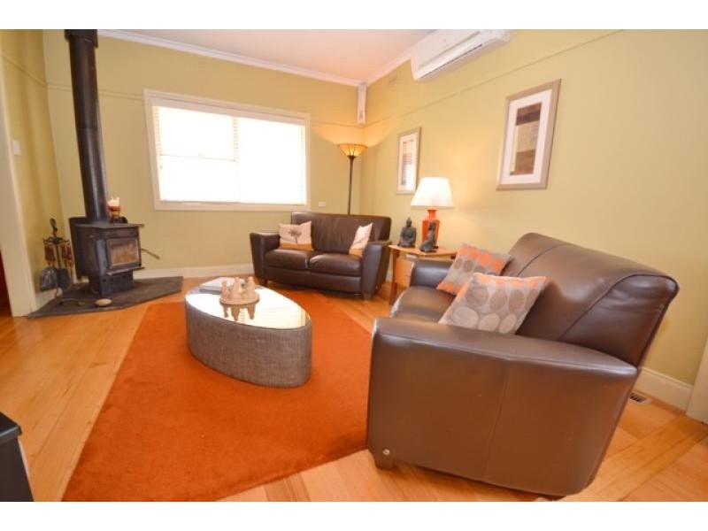 17 Queensberry Street DAYLESFORD 3460, Daylesford VIC 3460