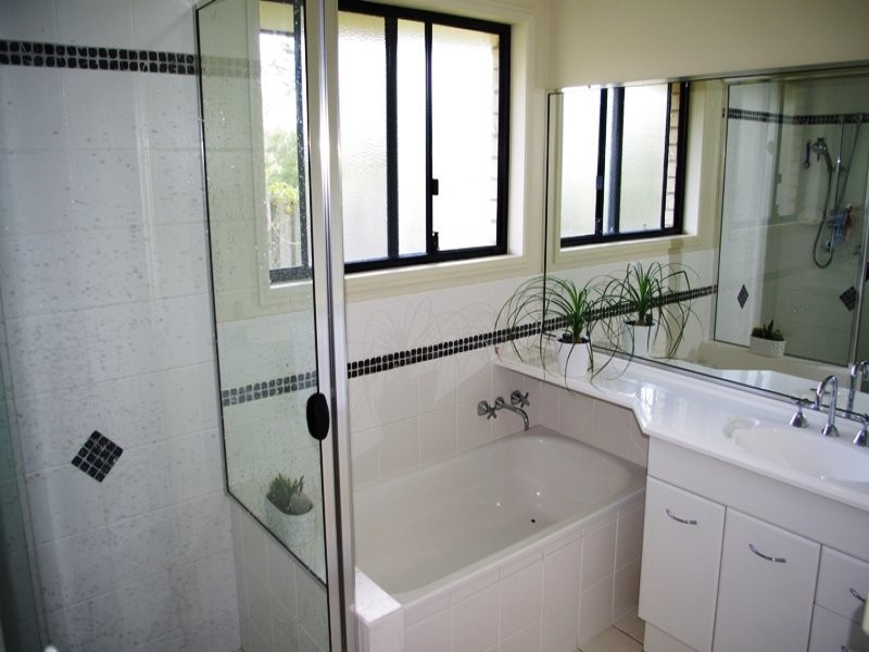 56 Greenway Boulevard MAUDSLAND 4210, Maudsland QLD 4210