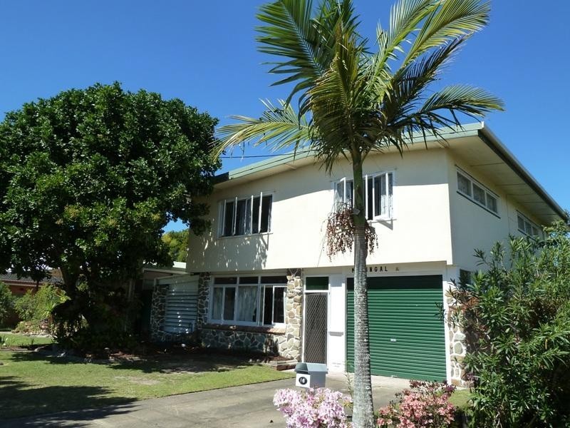 16 Diana Avenue  BURLEIGH HEADS 4220, Burleigh Heads QLD 4220