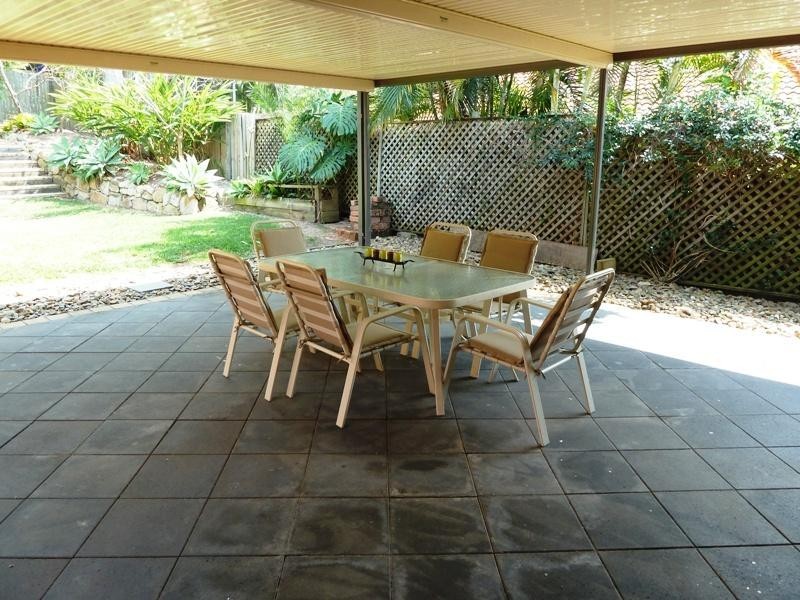 13 Surrey Court  HELENSVALE 4212, Helensvale QLD 4212