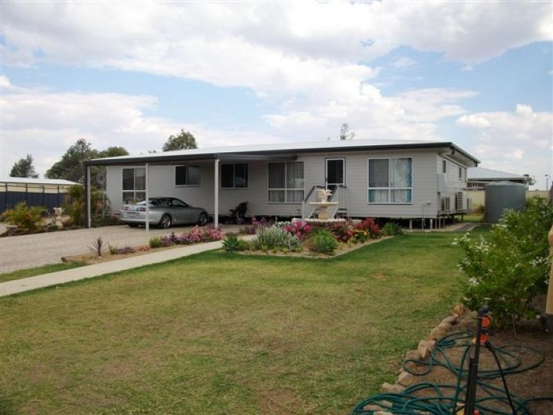 7 Honeyeater Court  LONGREACH 4730, Longreach QLD 4730