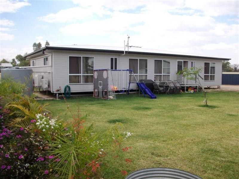 7 Honeyeater Court  LONGREACH 4730, Longreach QLD 4730