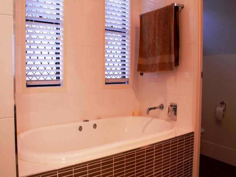 76 Collett Street  EIGHT MILE PLAINS 4113, Eight Mile Plains QLD 4113